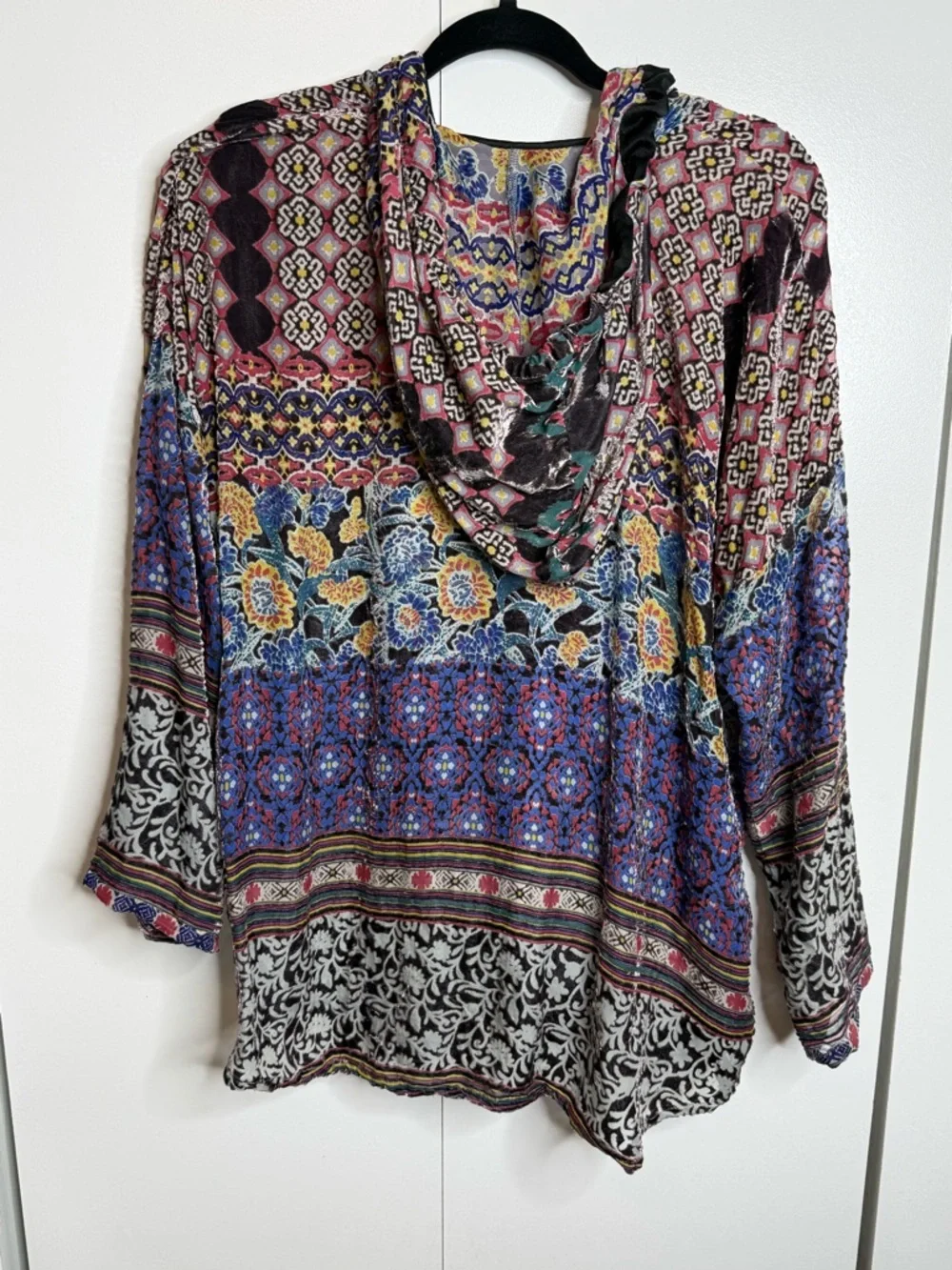 Johnny Was Women's Karma Burnout Aztec Hoodie Silk Blend Lightweight Medium - Picture 6 of 10